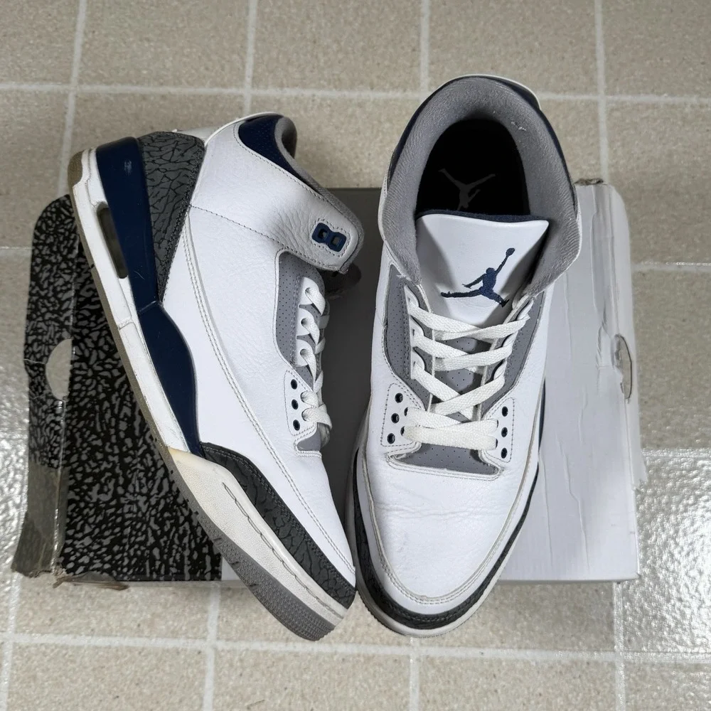 Size 12 - Air Jordan 3 Retro White/ Midnight Navy Model CT8532 140